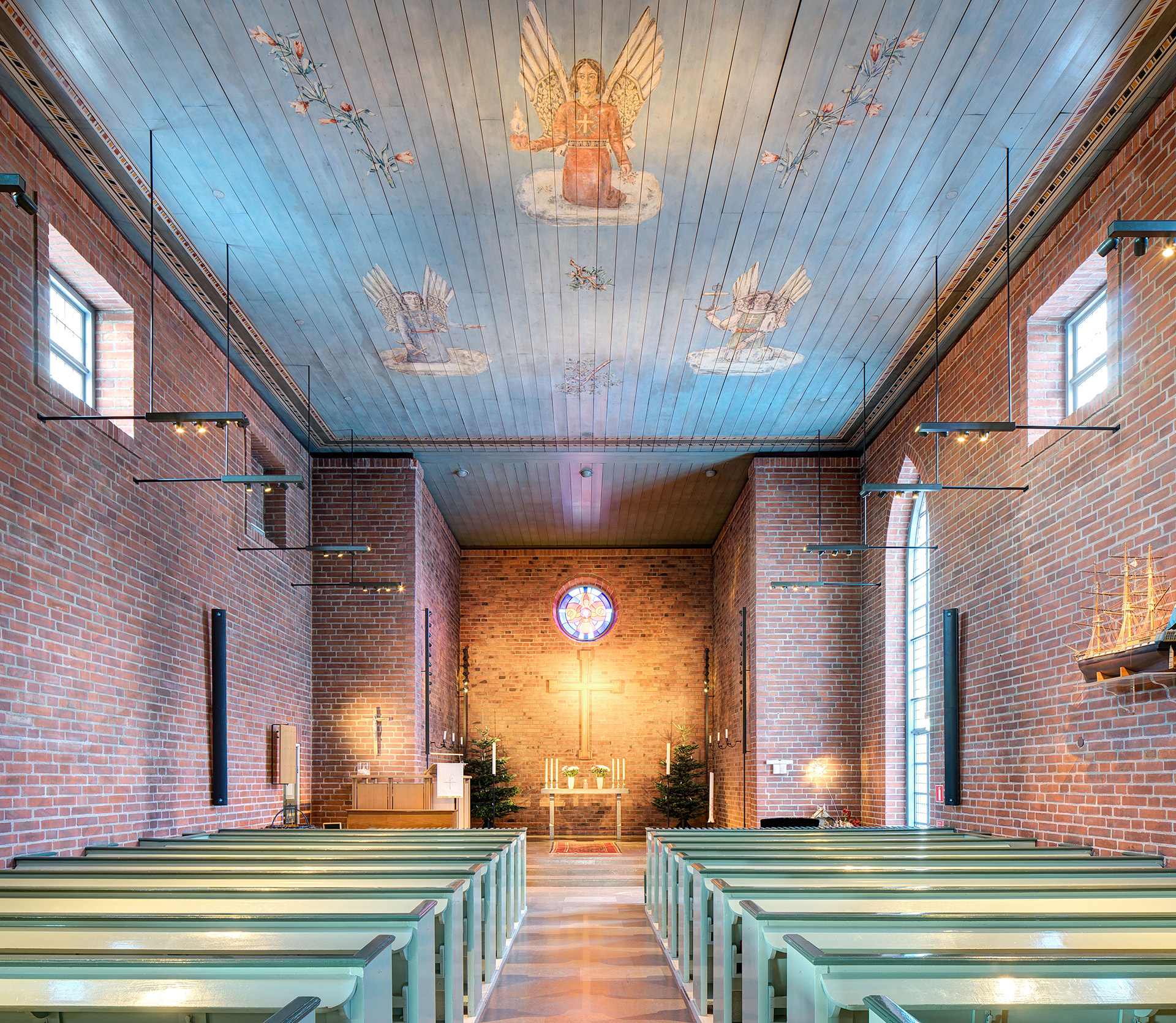 mälarhöjdens kyrka belysning ljusdesign
